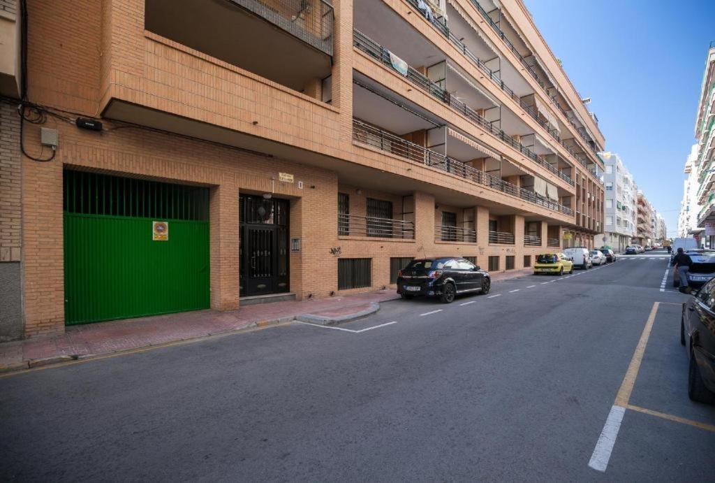 Hola Mar Apartment Torrevieja Exterior photo